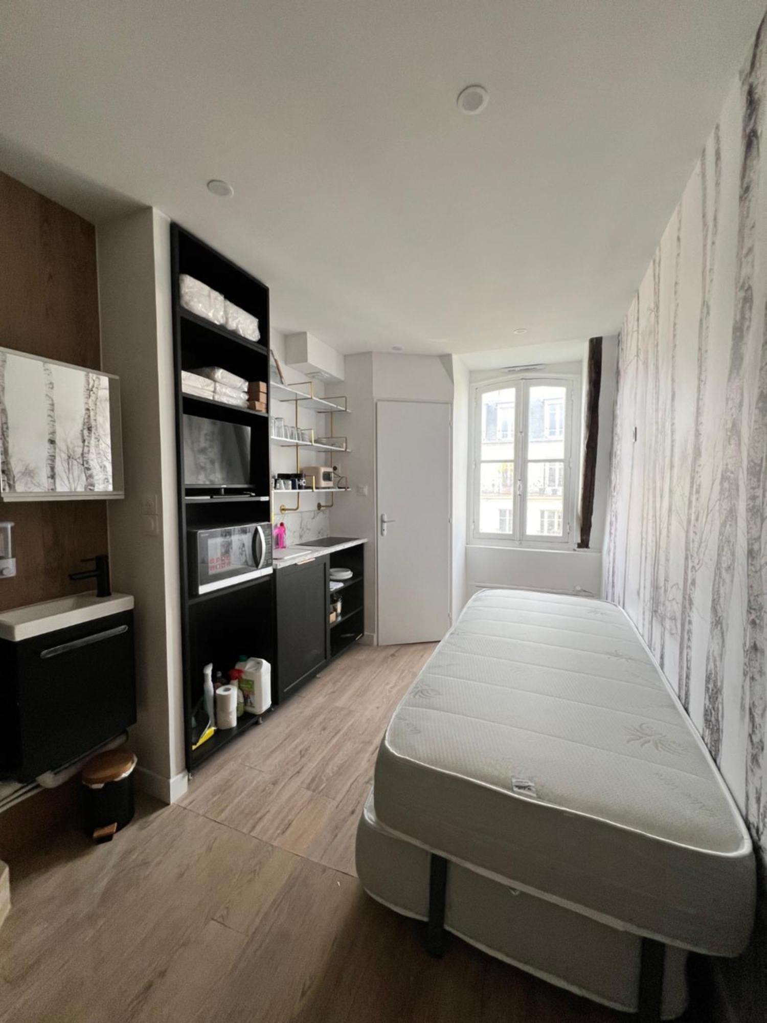 Batignolles, Montmartre Chambre 12M2 , Metro 13 Et 14 Paris Exterior photo