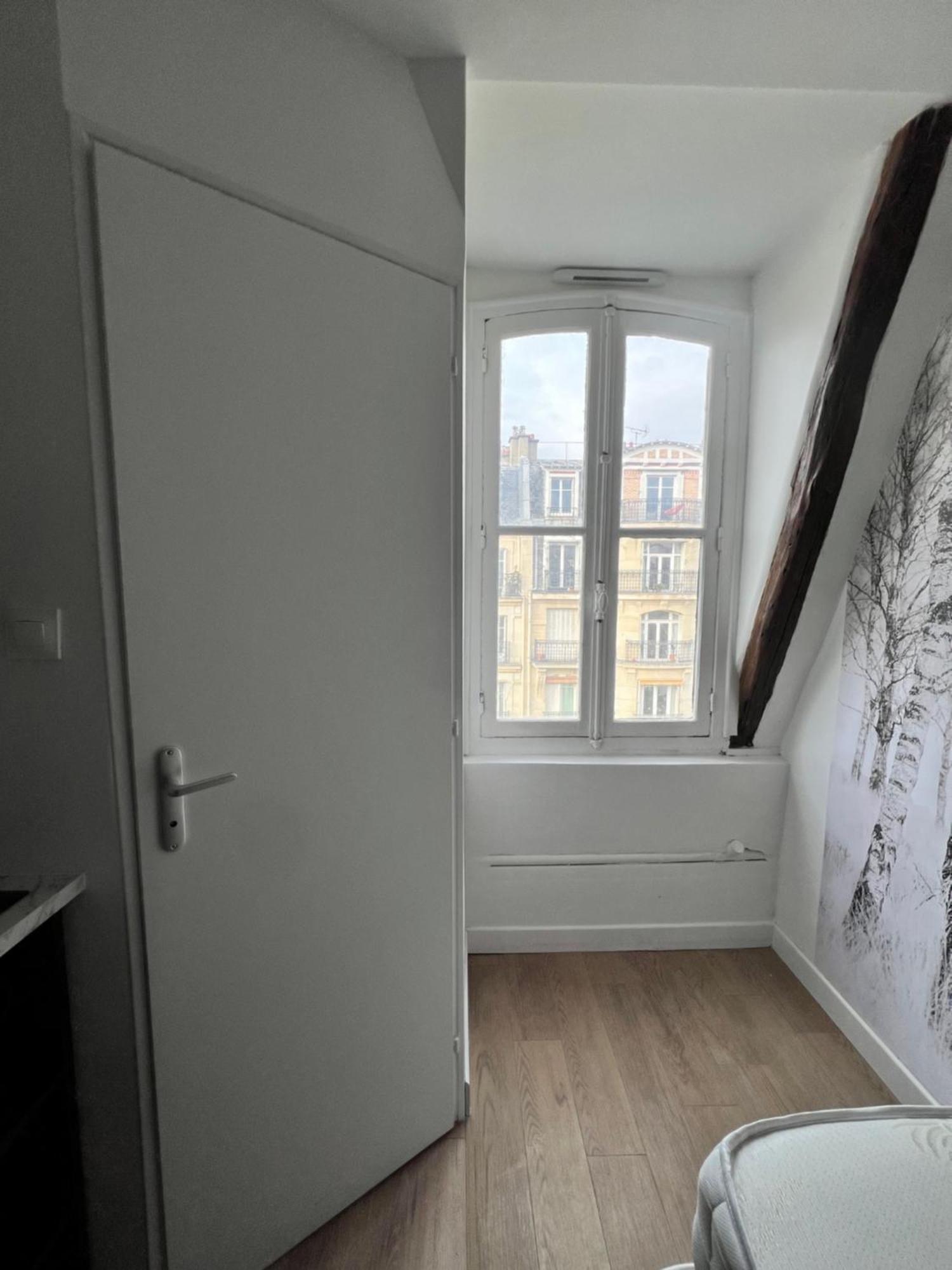 Batignolles, Montmartre Chambre 12M2 , Metro 13 Et 14 Paris Exterior photo