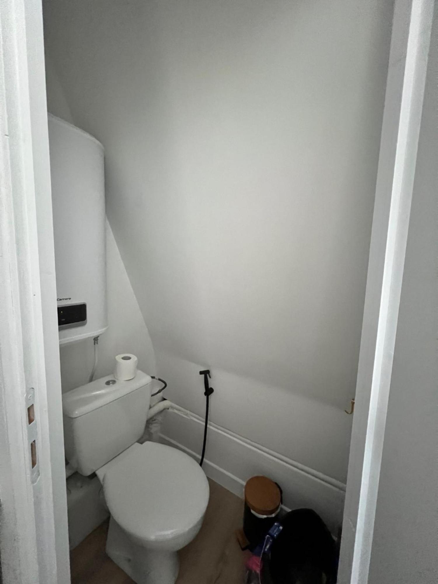 Batignolles, Montmartre Chambre 12M2 , Metro 13 Et 14 Paris Exterior photo